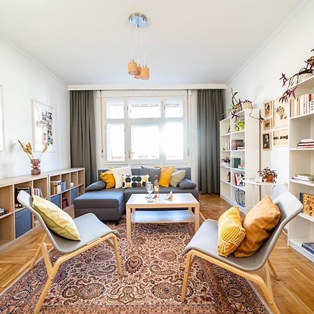Cozy Apartment In Budapest Near Gellert Hill Exterior photo